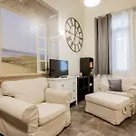 Klarahome 2 Bedroom