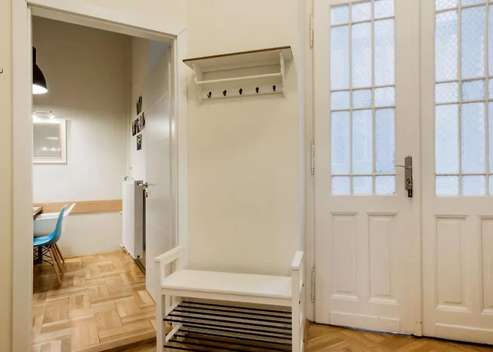 Klarahome 2 Bedroom