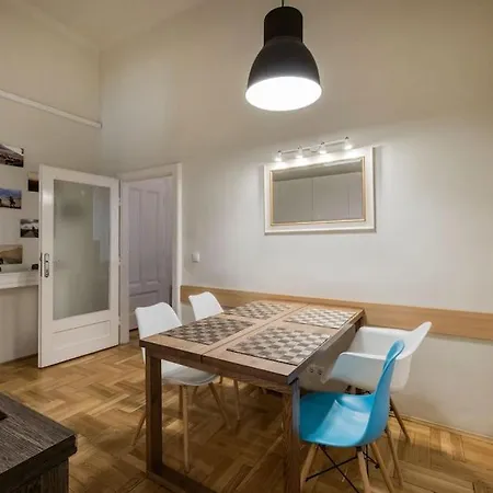 아파트 Klarahome
