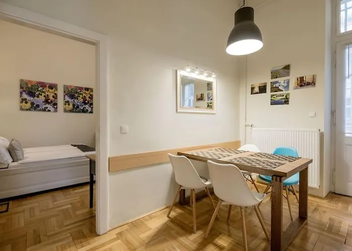 Lägenhet Klarahome 2 Bedroom Budapest