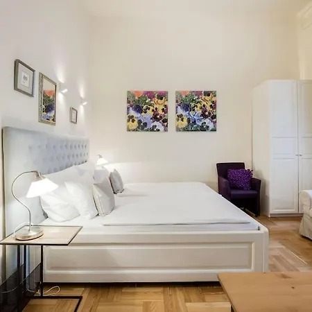 Klarahome 2 Bedroom Appartement Budapest